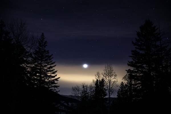 عکس ماه و ستاره در آسمان