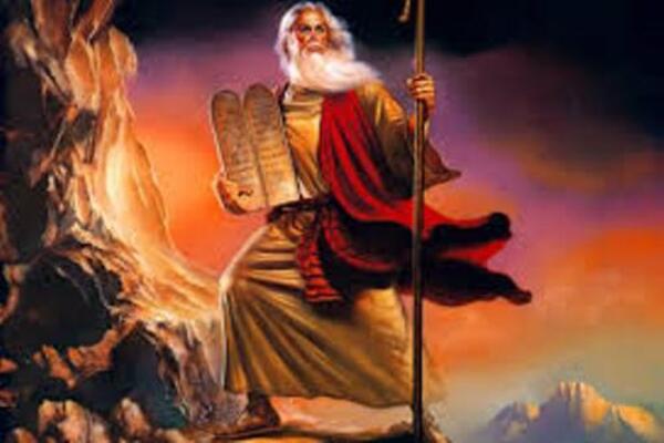 خلاصه داستان حضرت موسی با زبانی ساده و روان برای کودکان