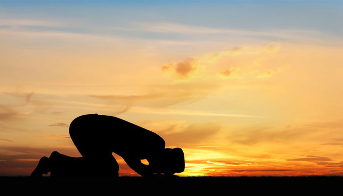 نماز استخاره چگونه خوانده می‌ شود؟