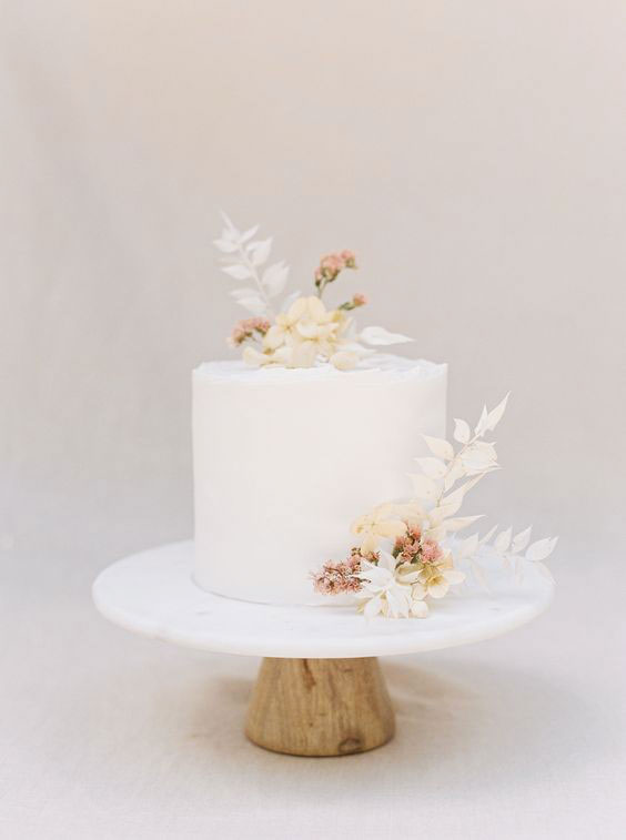 کیک عروسی یک طبقه ساده