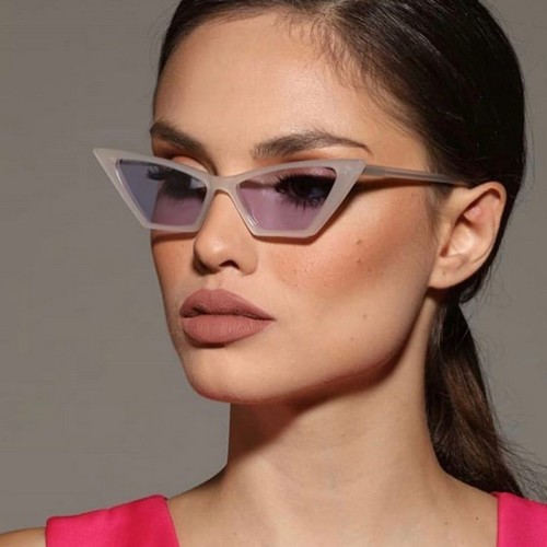 عینک آفتابی زنانه لاکچری با لنز یاسی