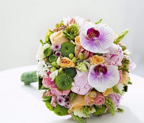 دسته گل عروس اروپایی