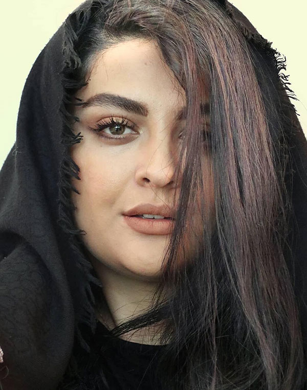 بیوگرافی لیلا ایرانی