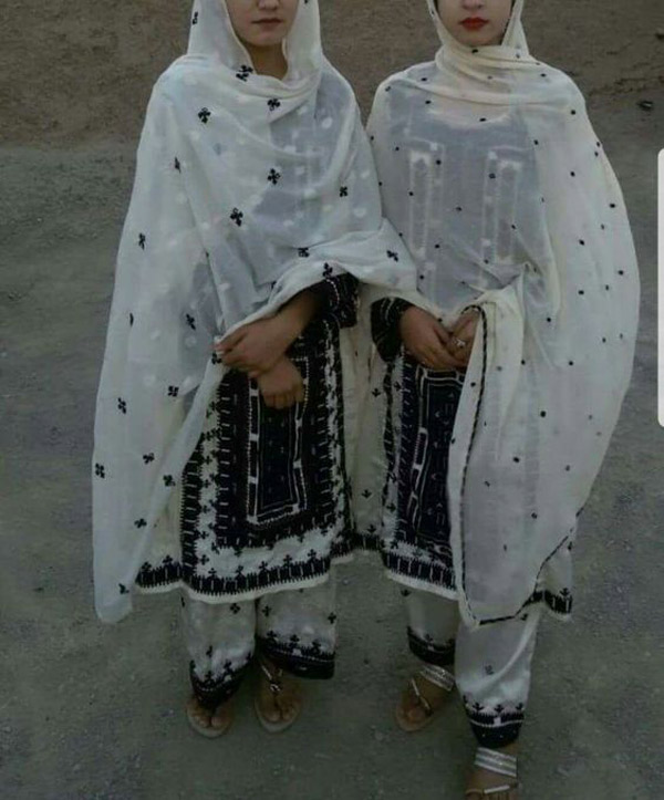 لباس سنتی زنان سیستانی