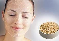 طرز تهیه ۵ نوع ماسک آرد نخودچی برای روشنسازی پوست