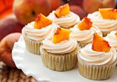 طرز تهیه کاپ کیک هلو به روشی آسان و خوشمزه