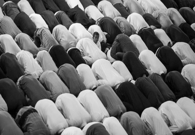 مبطلات دوازده گانه نماز را بهتر بشناسید