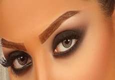 رنگ کردن ابرو با دارچین، روشی طبیعی و بدون ضرر