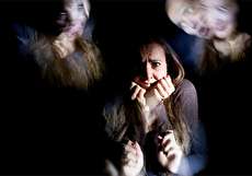 تفاوت شیزوفرنی و اسکیزوفرنی + بررسی علل و علائم آن