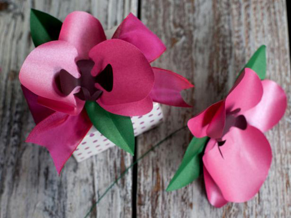 ساخت گل ارکیده با کاغذ رنگی ساده 