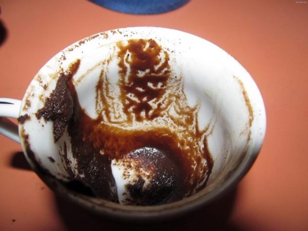 مارمولک در فال قهوه