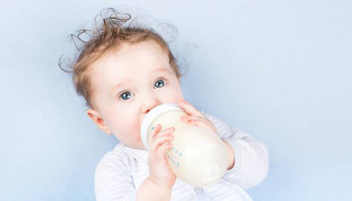 شیر خشک  یا شیر مادر؟ 