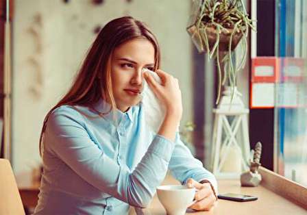 بحران سی سالگی چیست و چه عواملی باعث بروز آن میشود؟