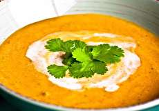 طرز تهیه سوپ کدو حلوایی با شیر و شیر نارگیل