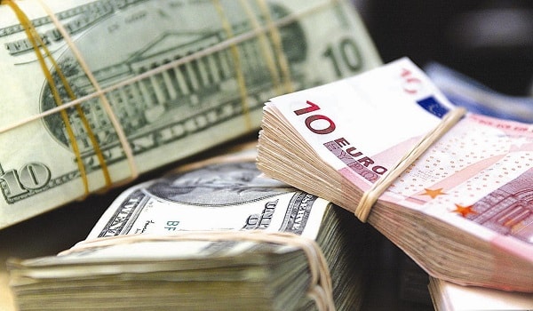 انواع دلار در بازار ایران