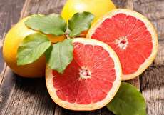 بررسی طبع گریپ فروت و معرفی مصلحات این میوه