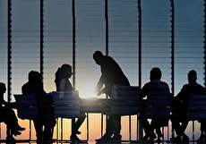تفاوت شخص حقیقی با حقوقی چیست و هرکدام چه ویژگیهایی دارند؟