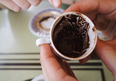 تعبیر و تفسیر موز در فال قهوه
