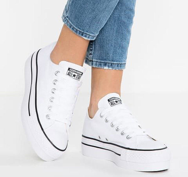 مدل کفش کتانی سفید دخترانه 2019