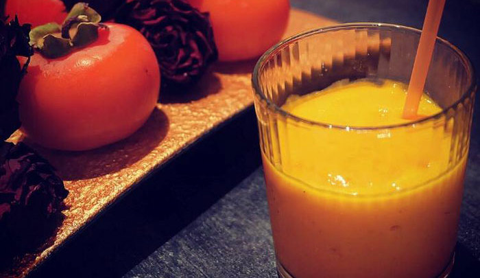 اسموتی لذیذ خرمالو اسموتی خرمالو