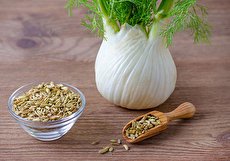 معرفی خواص رازیانه به همراه عوارض جانبی و ارزش غذایی