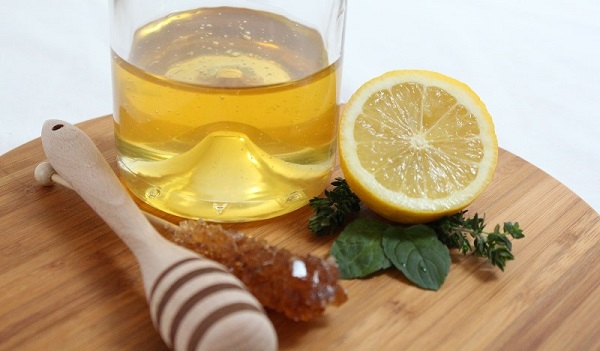 ماسک انجیر، عسل و آب لیمو برای پوست‌های مستعد آکنه