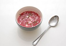 طرز تهیه سوپ برش روسی (سوپ لبو)؛ مقوی و خوشمزه