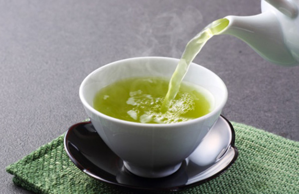 پاكسازي ريه به روش‌ هاي طبيعي؛ مصرف چاي سبز