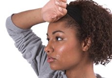 علت عرق کردن زیاد در بارداری چیست و چگونه باید مدیریت شود؟