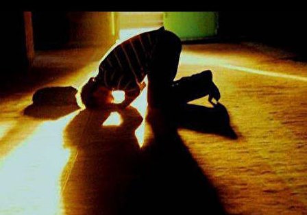 نماز تحیت مسجد چگونه خوانده می شود و احکام مربوط به آن چیست؟