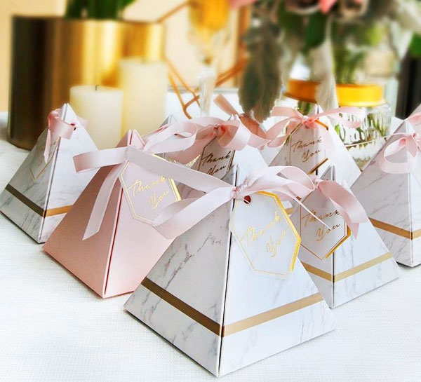 جعبه شیک شکلات برای گیفت عروسی