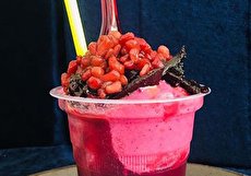 طرز تهیه آب انار بستنی و تزیین آن