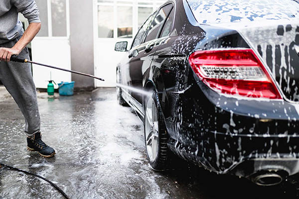 شستن اتومبیل