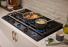 علت روشن نماندن شعله اجاق گاز چیست؟