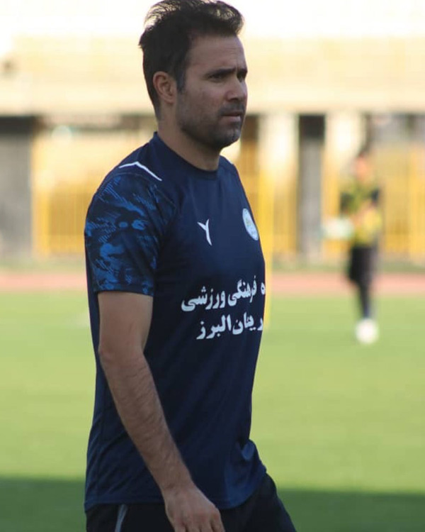 بیوگرافی محمد نصرتی؛ بازیکن و مربی فوتبال