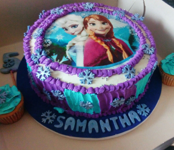 کیک کودکانه زیبا با تم تولد السا و آنا