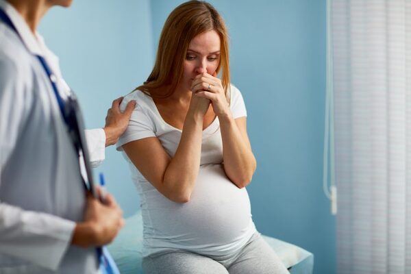 درمان فیبروم رحمی در بارداری