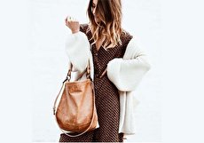 معرفی کیف هوبو (هلالی) زنانه و ۱۱ مدل زیبا