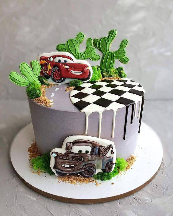 کیک تولد پسرانه ماشین 2020