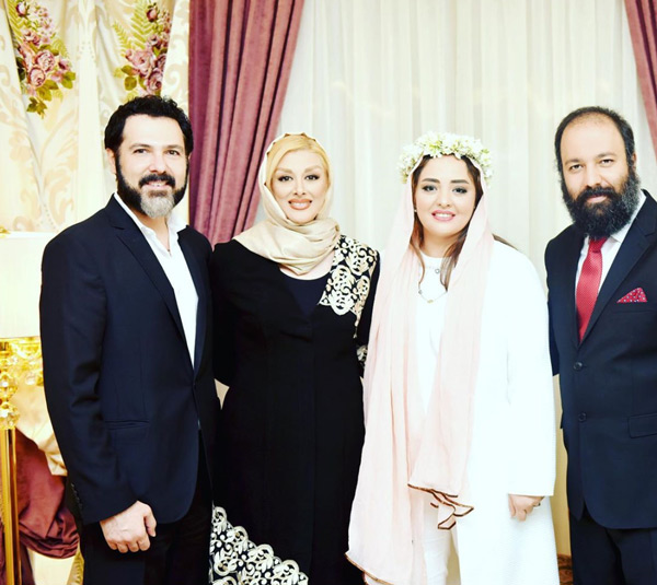 مراسم ازدواج نرگس محمدی و علی اوجی در کنار کورش تهامی و همسرش