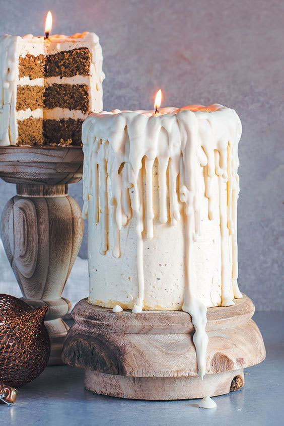 کیک تولد خلاقانه به شکل شمع