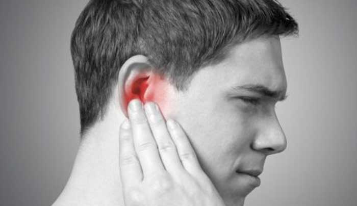 گوش درد چه علتی می‌تواند داشته باشد و درمان آن چیست؟