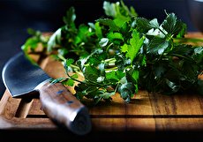 کالری جعفری؛ هر ۱۰۰ گرم جعفری چقدر کالری دارد؟