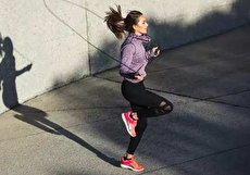 کالری طناب زدن؛ با یک ساعت طناب زدن چقدر کالری می سوزانید؟