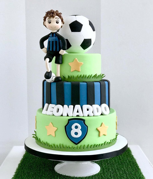مدل کیک تولد پسرانه فوتبالی چند طبقه