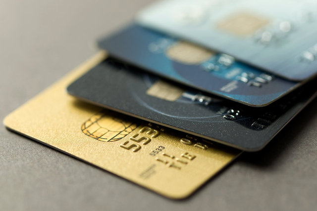 بررسی چند اختراع و نوآوری و هدف از این اختراع ها - کارت اعتباری