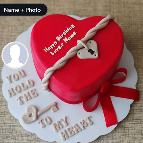 کیک تولد دونفره عاشقانه با خمیر فوندانت طرح قلب و قفل