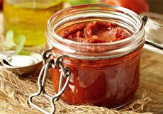 طرز تهیه رب گوجه خانگی خوشمزه و خوشرنگ با نکات طلایی