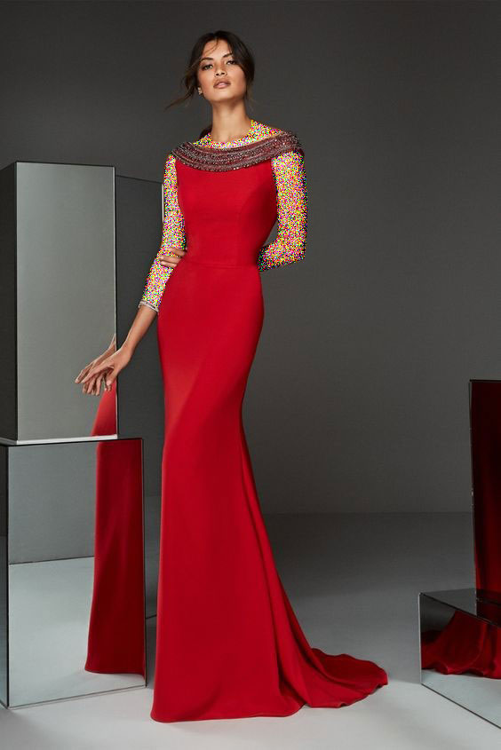 لباس مجلسی با پارچه کرپ قرمز