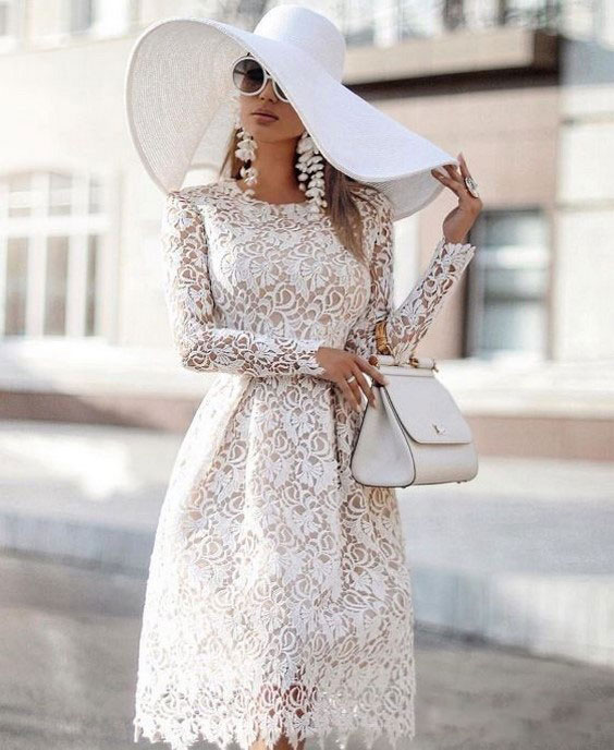 مدل لباس مجلسی کوتاه گیپور سفید